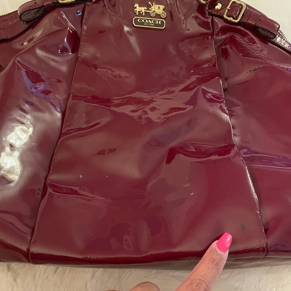 🎀 Authentic Coach Large Madison Sophia-Crimson 🎀 - Picture 3 of 10